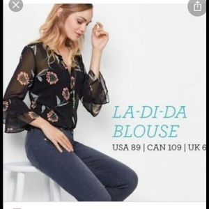 CAbi La Di Da blouse
